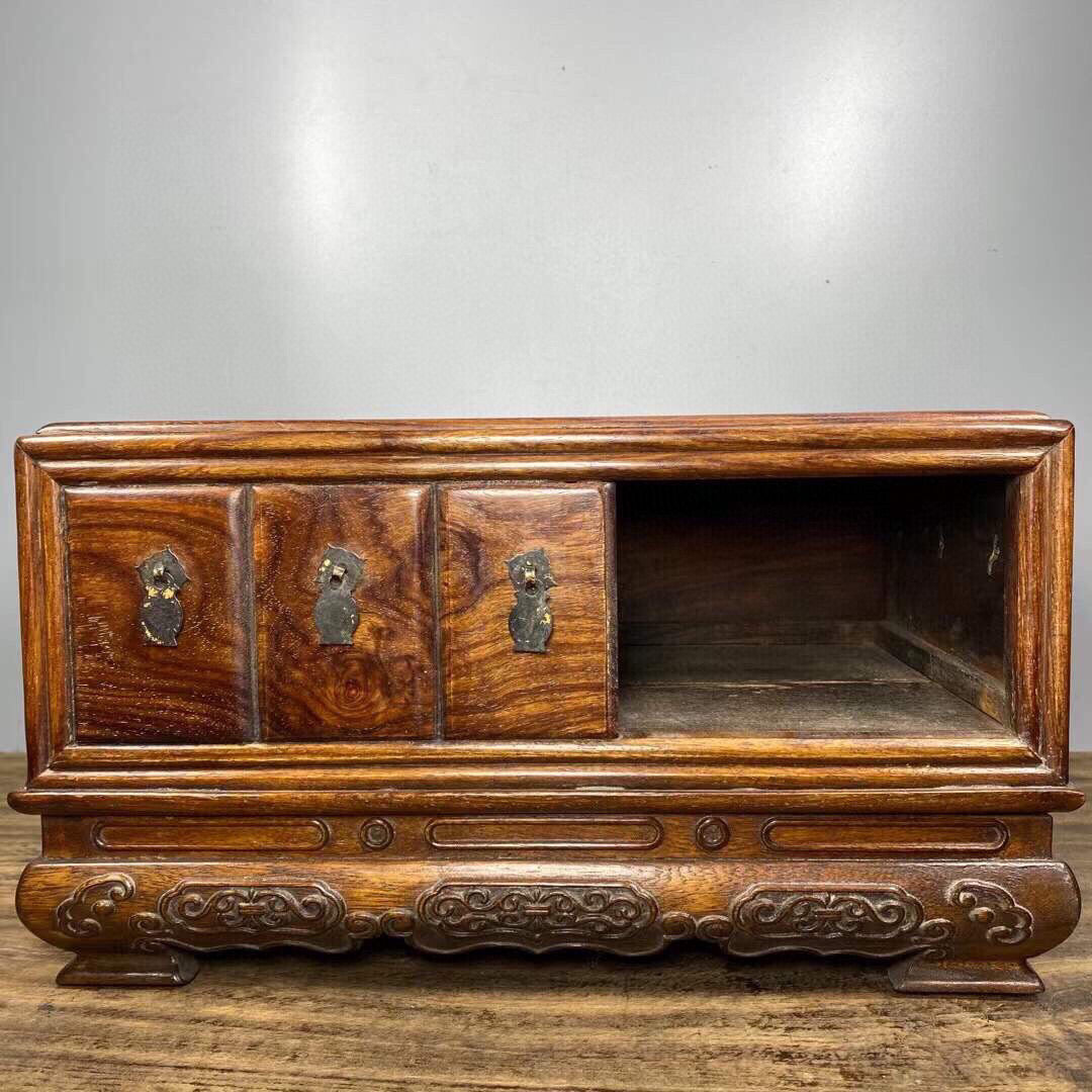 Chinese antique rosewood safety jewelry box
