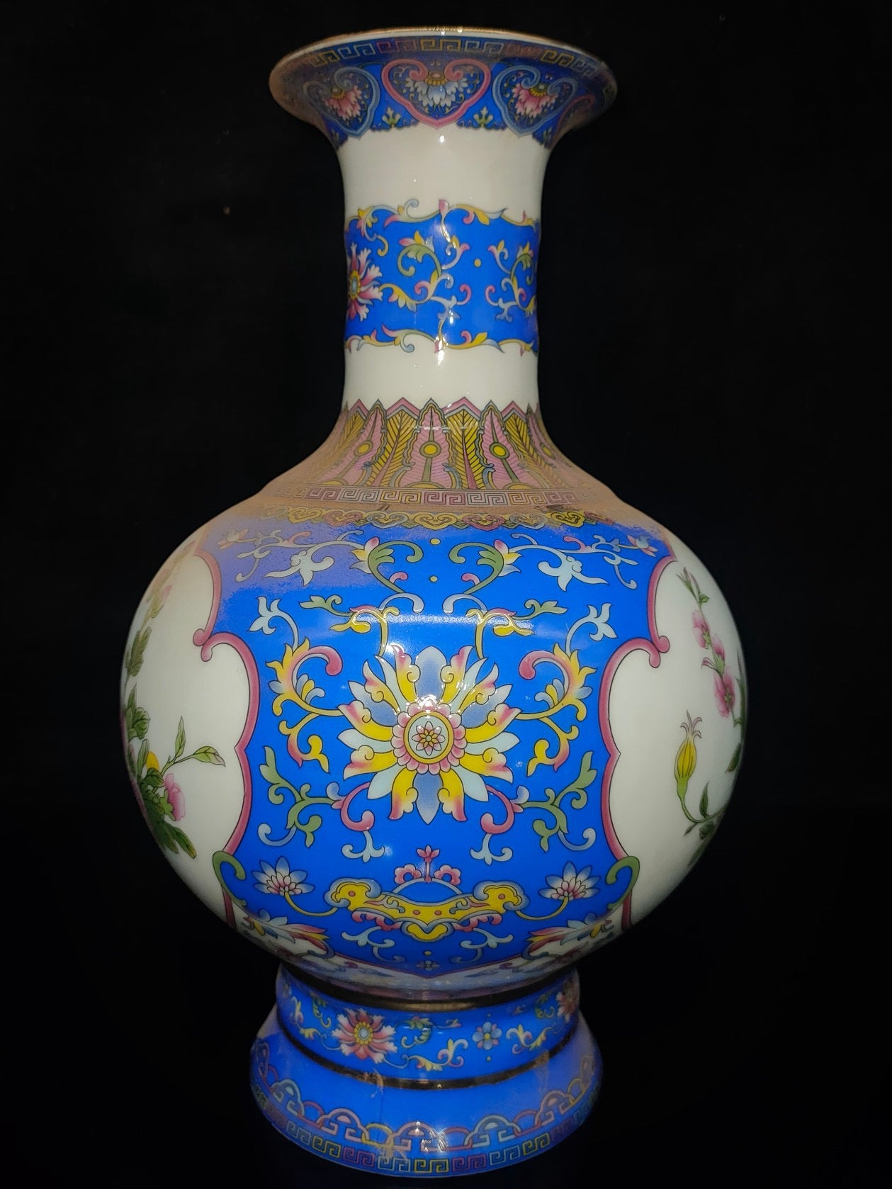 A pair of porcelain vases