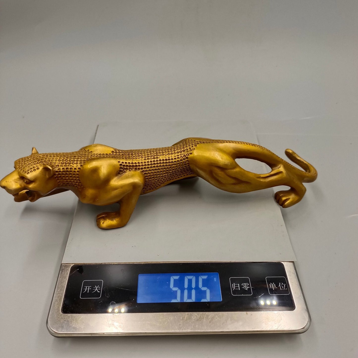Chinese antique gold leopard copper ornaments