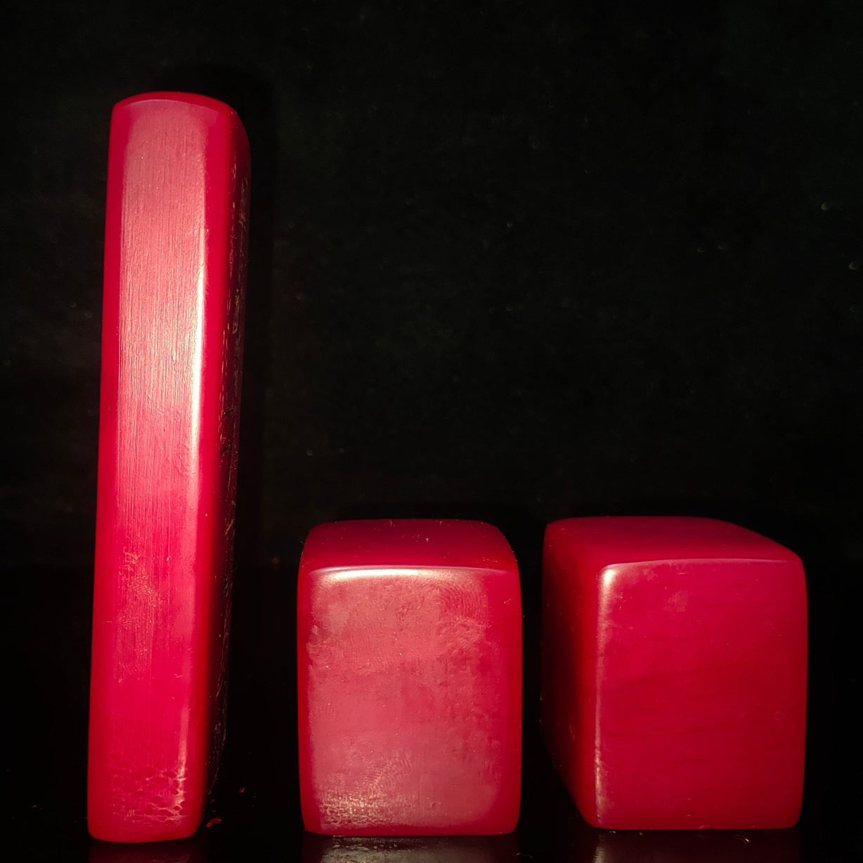 Red Field Yellow Seal Three Piece Set