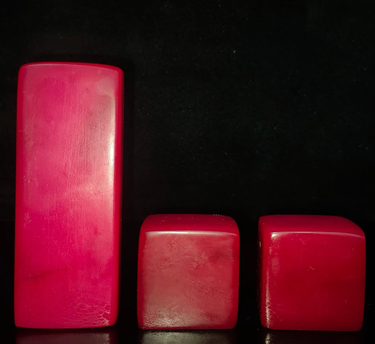 Red Field Yellow Seal Three Piece Set