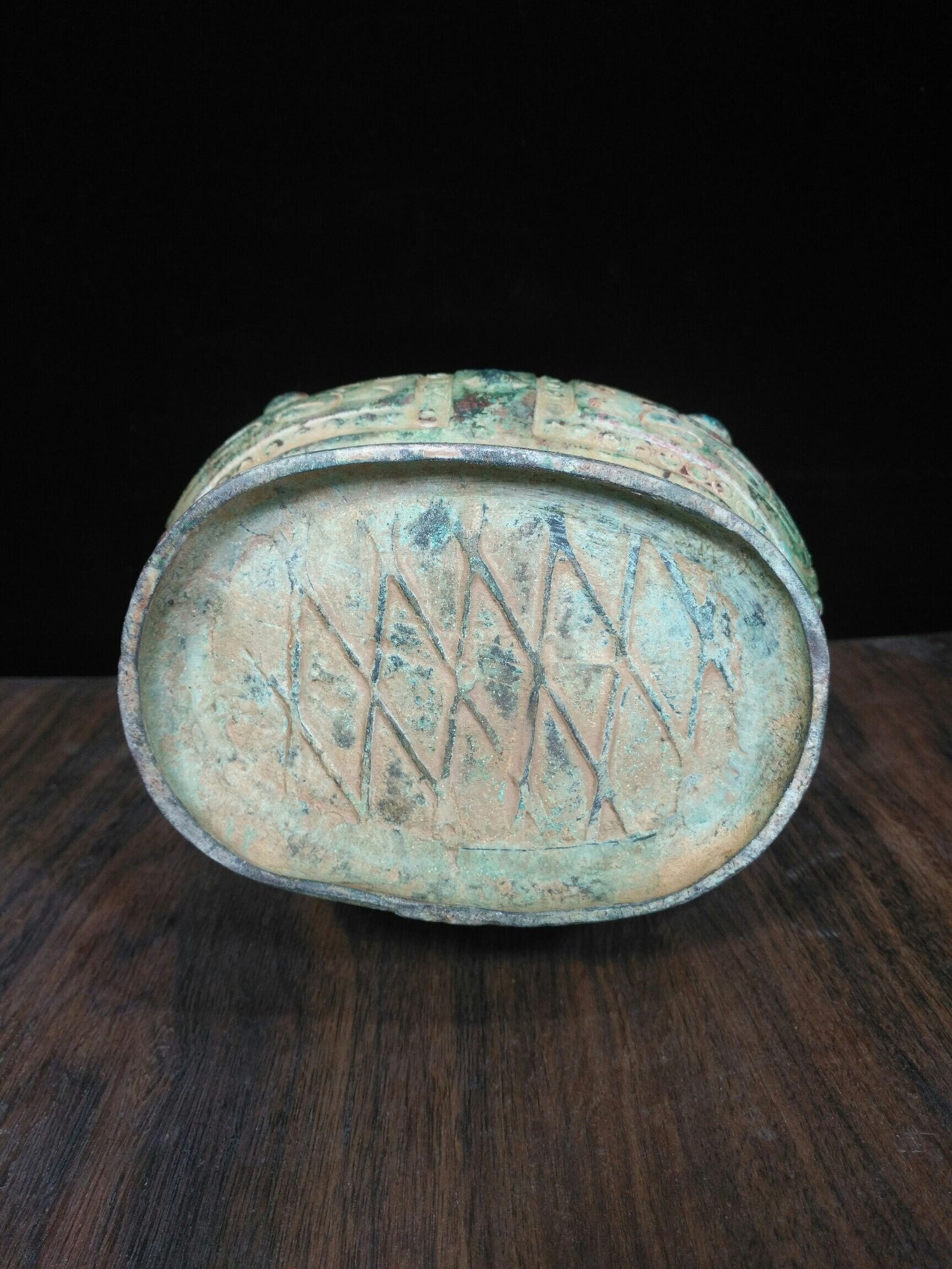 Chinese antique bronze teapot with deformed bird cover and animal pattern