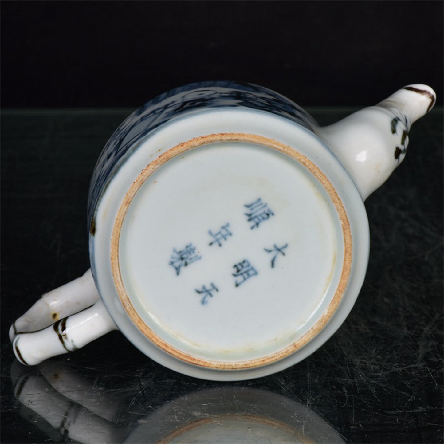 Chinese antique blue and white character story patterned teapot