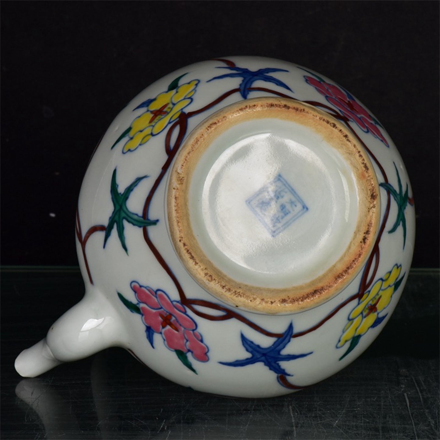 Chinese antique doucai morning glory flower patterned teapot