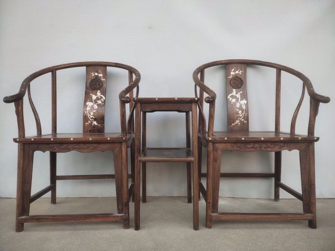 A set of antique Chinese rosewood armchair