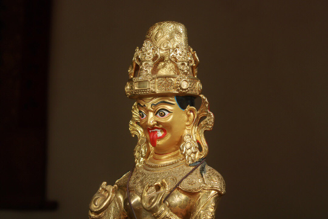 A Chinese antique pure copper Zhakiram