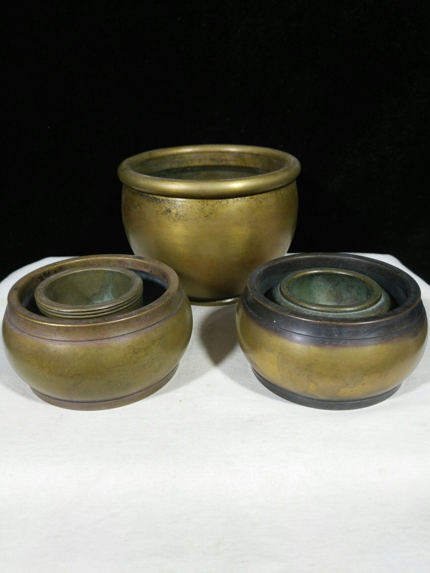 A set of Chinese antique pure copper "Jucai Guan"