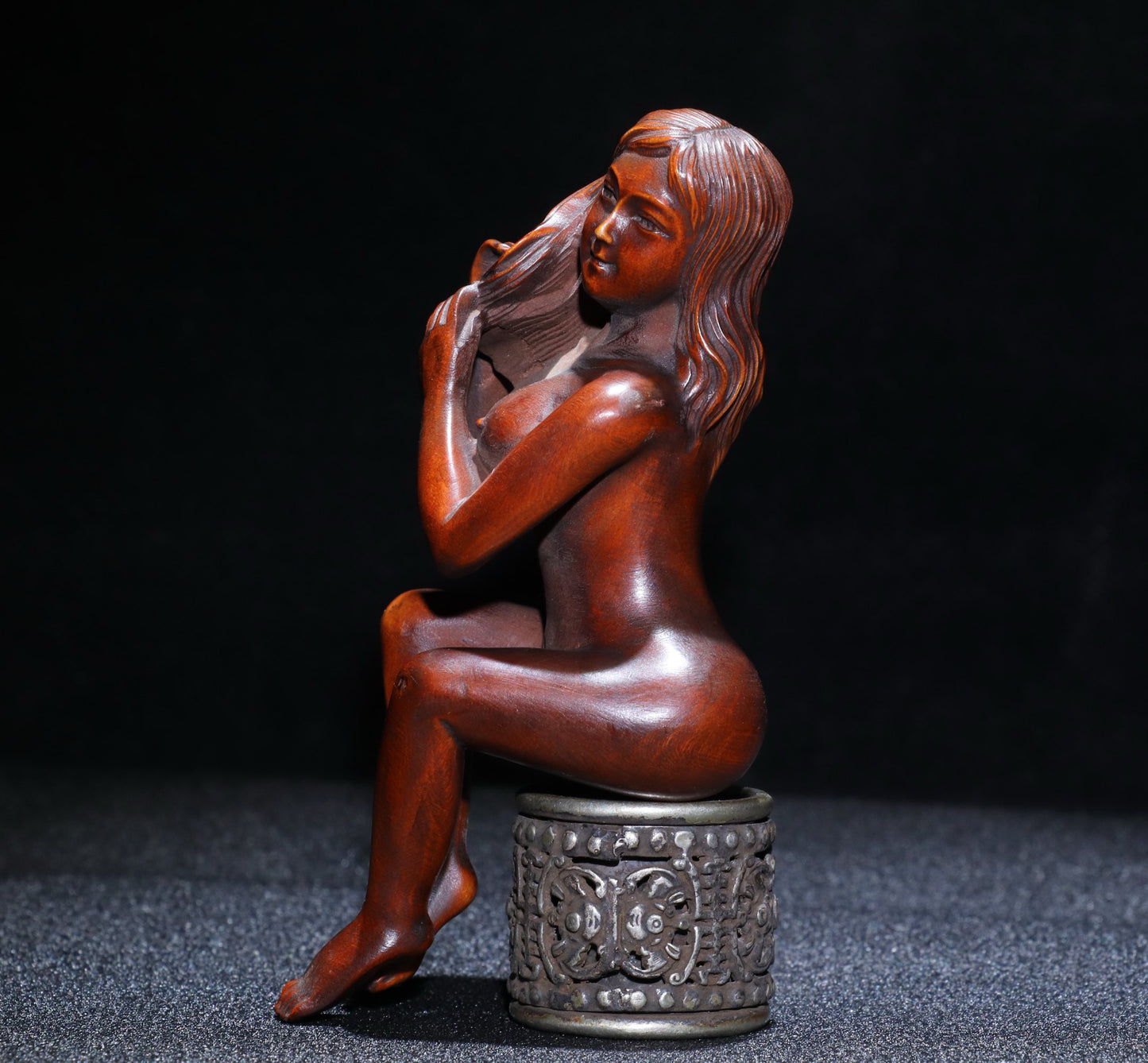Huang Yang wood finely carved female statues