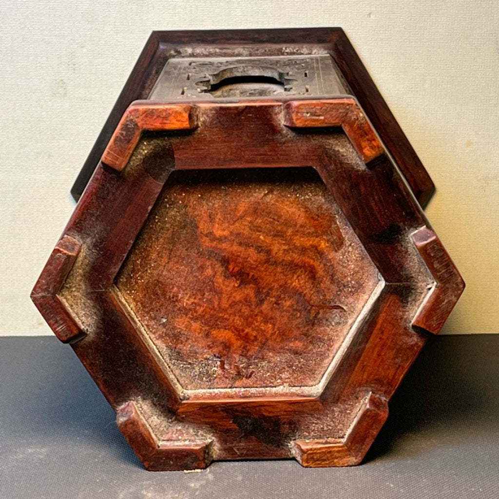 Red acid branch wood carved hexagonal pen holder ornament