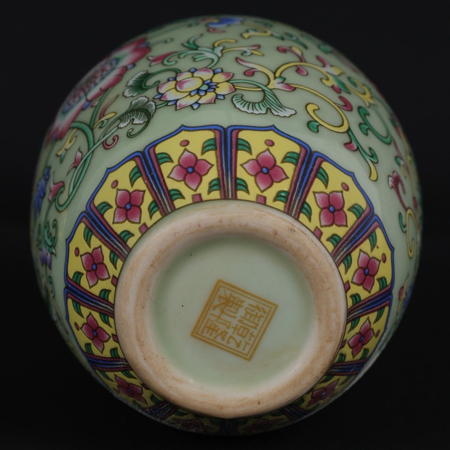 Ceramic jars