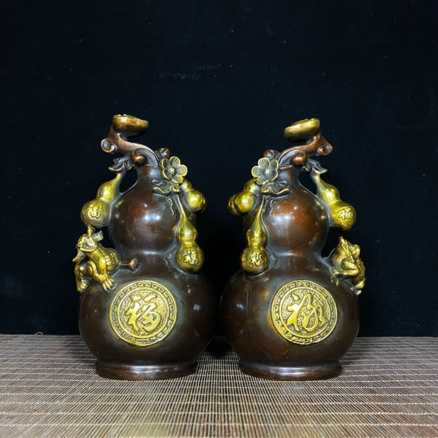 A pair of Chinese antique pure copper pixiu gourds