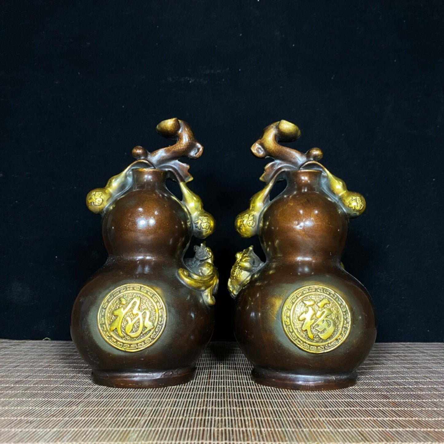 A pair of Chinese antique pure copper pixiu gourds
