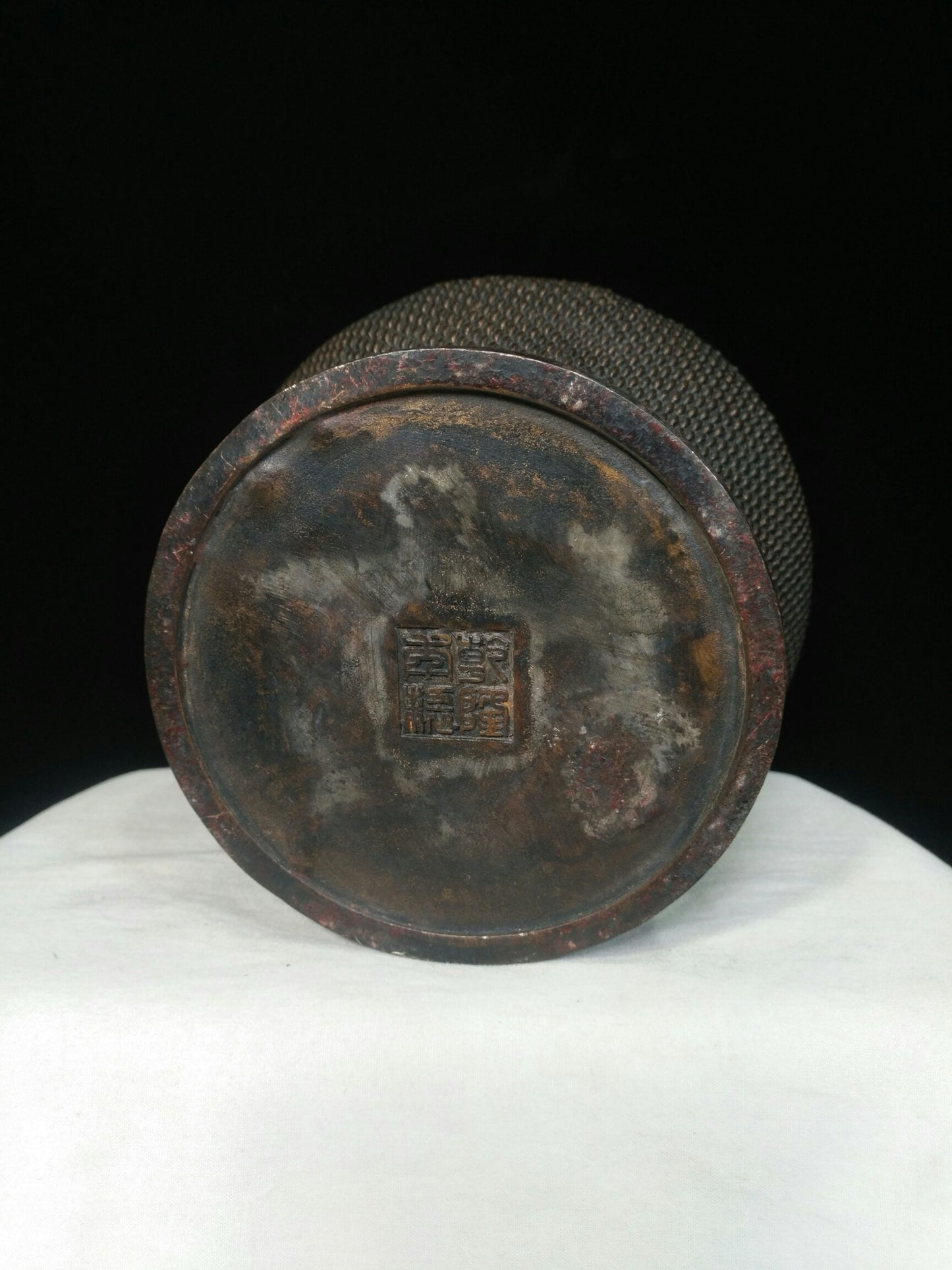 Chinese antique pure copper Jiang Jun jar