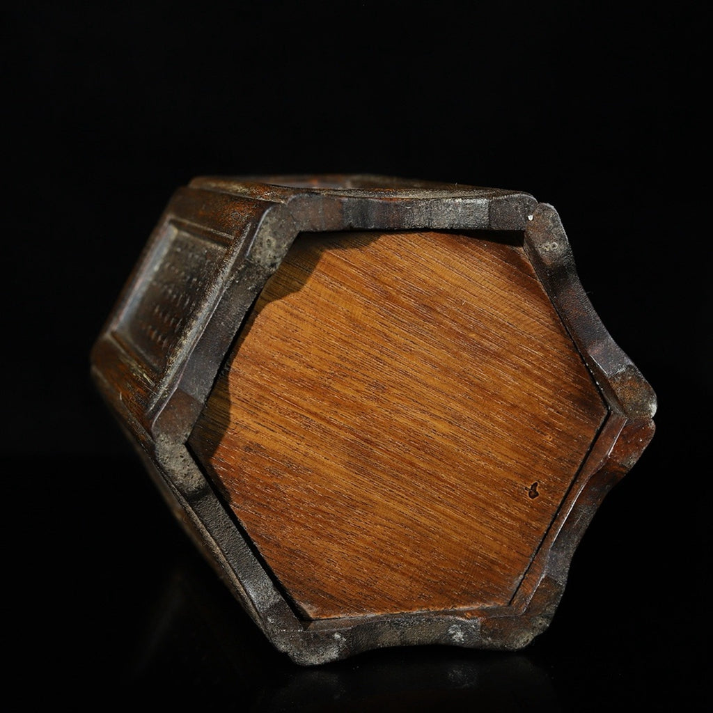 Hua Li Mu hollow carved hexagonal pen holder