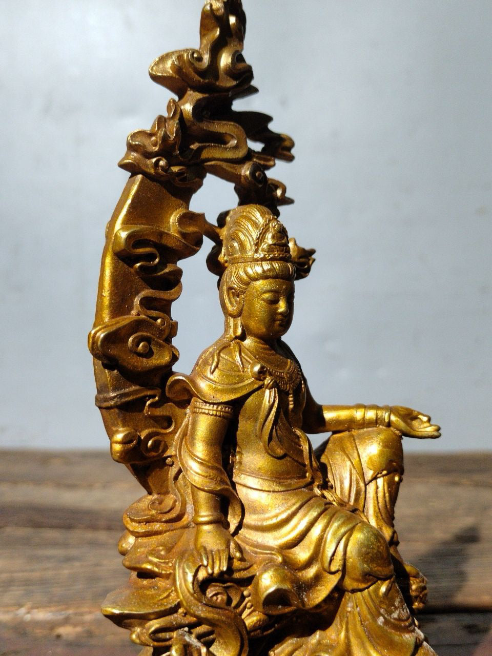 A Chinese antique pure copper statue of Guanyin Bodhisattva of Water and Moon