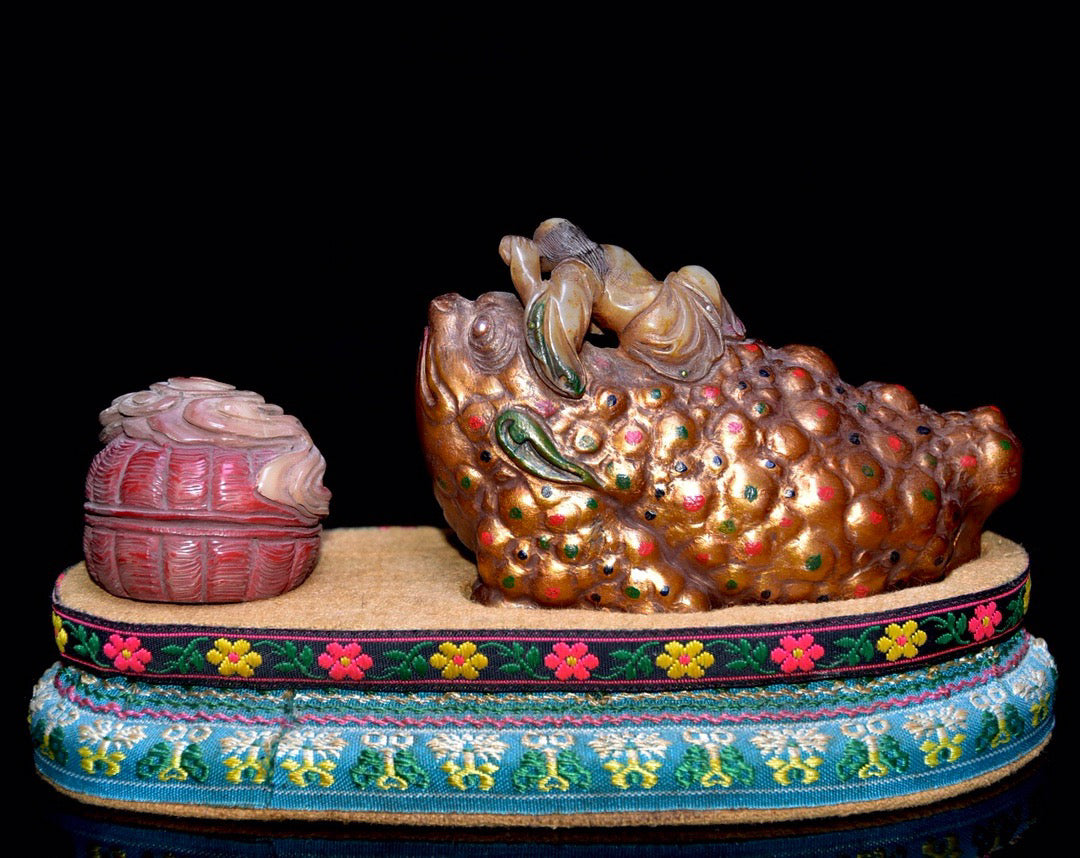 Shoushan Stone "Liu Hai Xi Jin Chan" Ornament