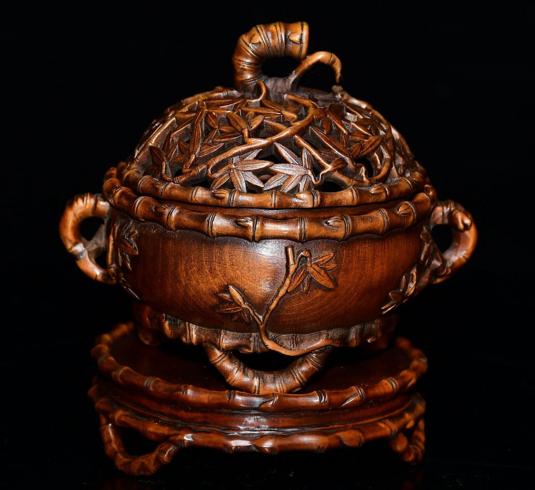 Small leaved boxwood and bamboo leaf three-layer incense burner ornament