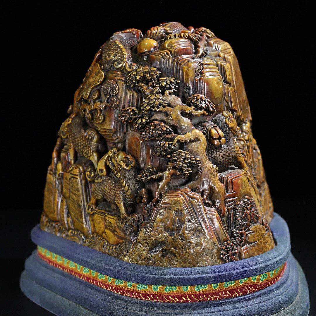 Shoushan Original Stone Qilin Offering Auspicious Seal Decoration