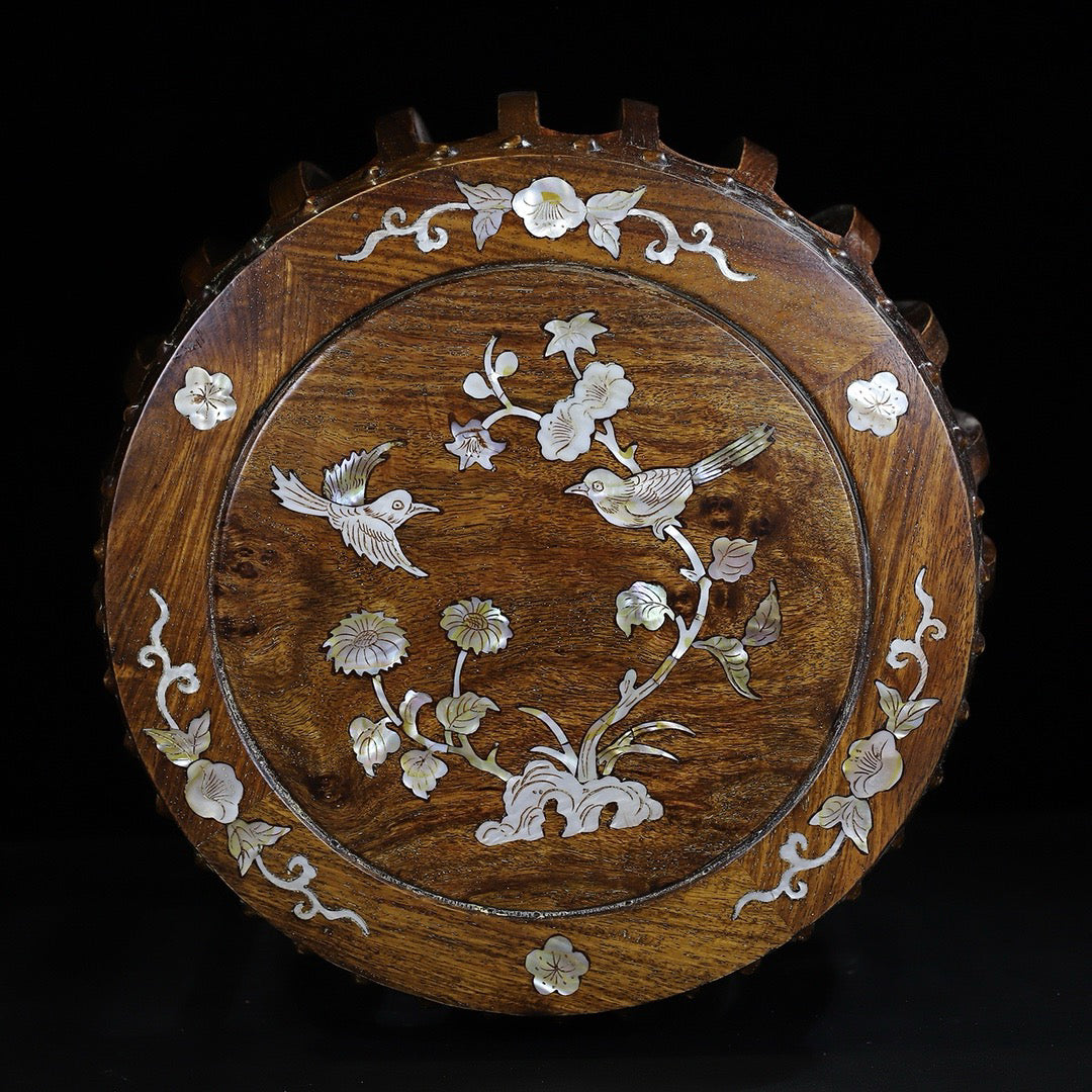 A pair of rosewood inlaid shell drum stools, round stools, and guzheng stools