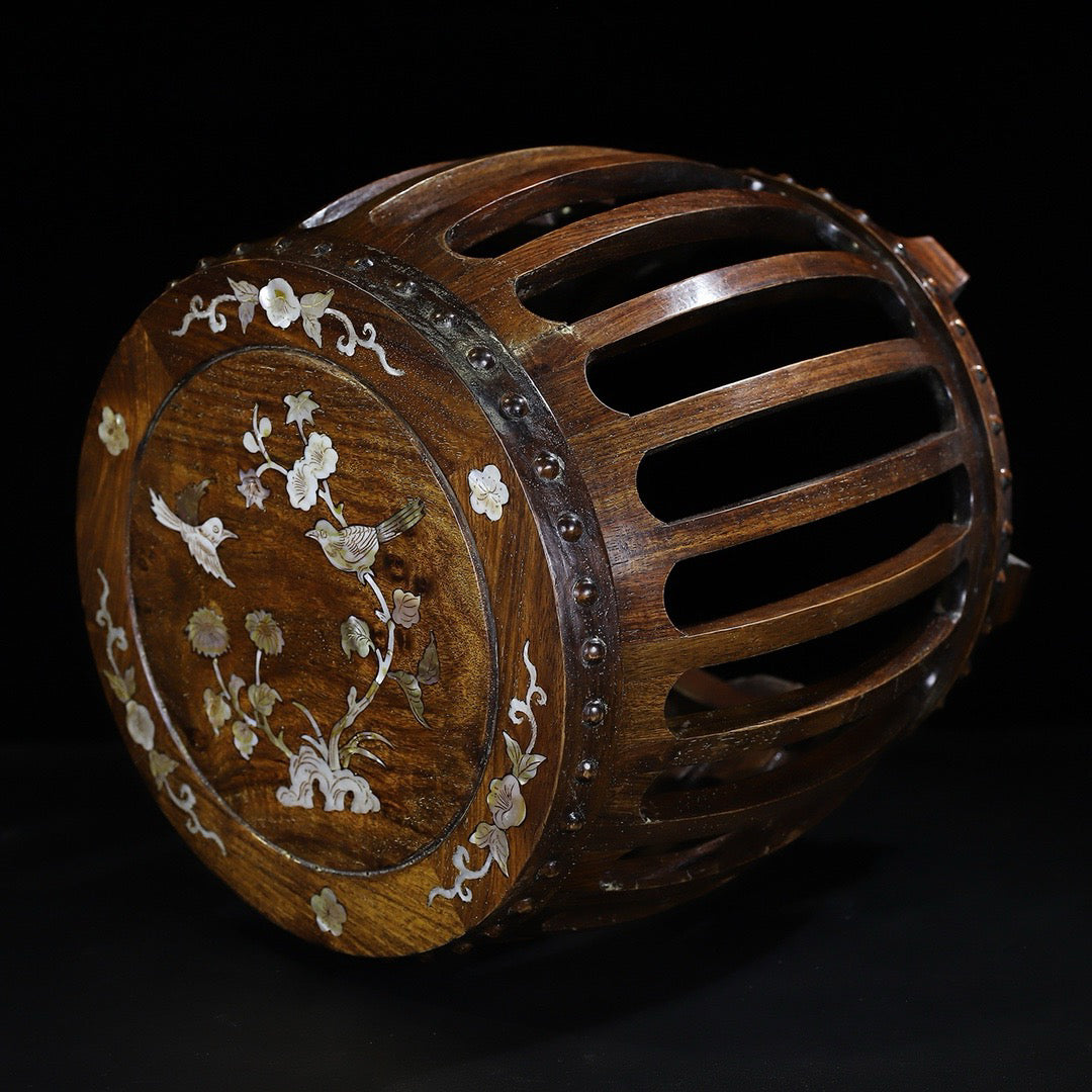 A pair of rosewood inlaid shell drum stools, round stools, and guzheng stools