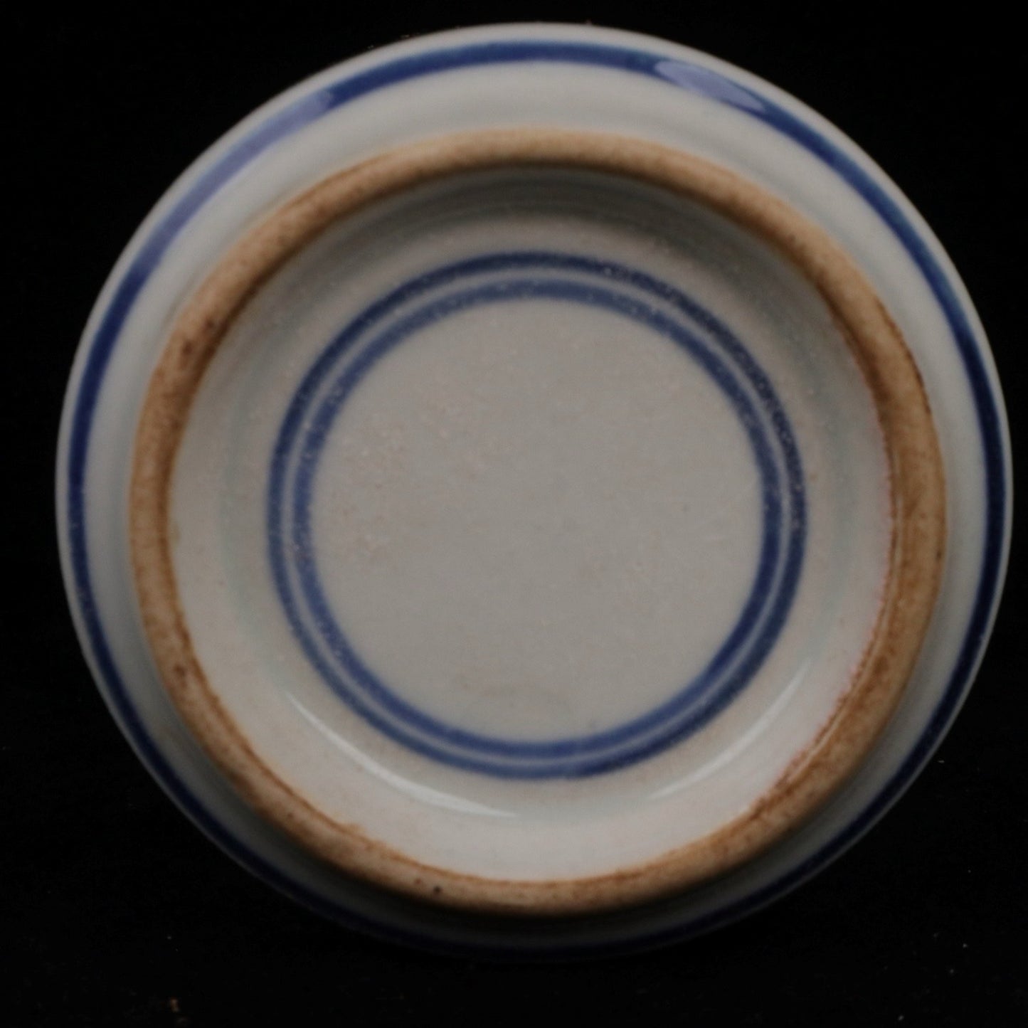 Blue and white tea jar with the character of Xiaoxi