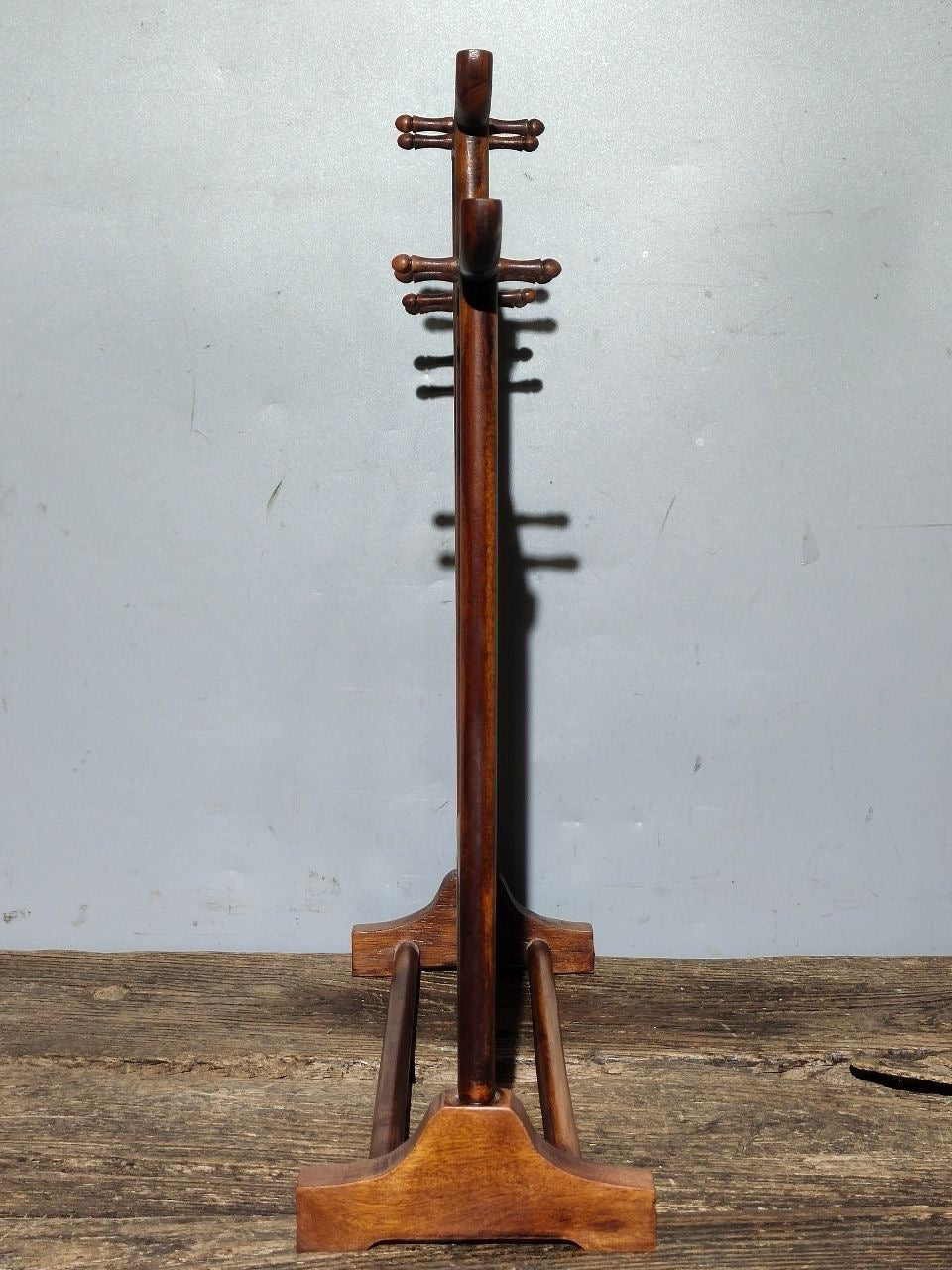 Lao Hua Li Mu Long Men Pen Holder