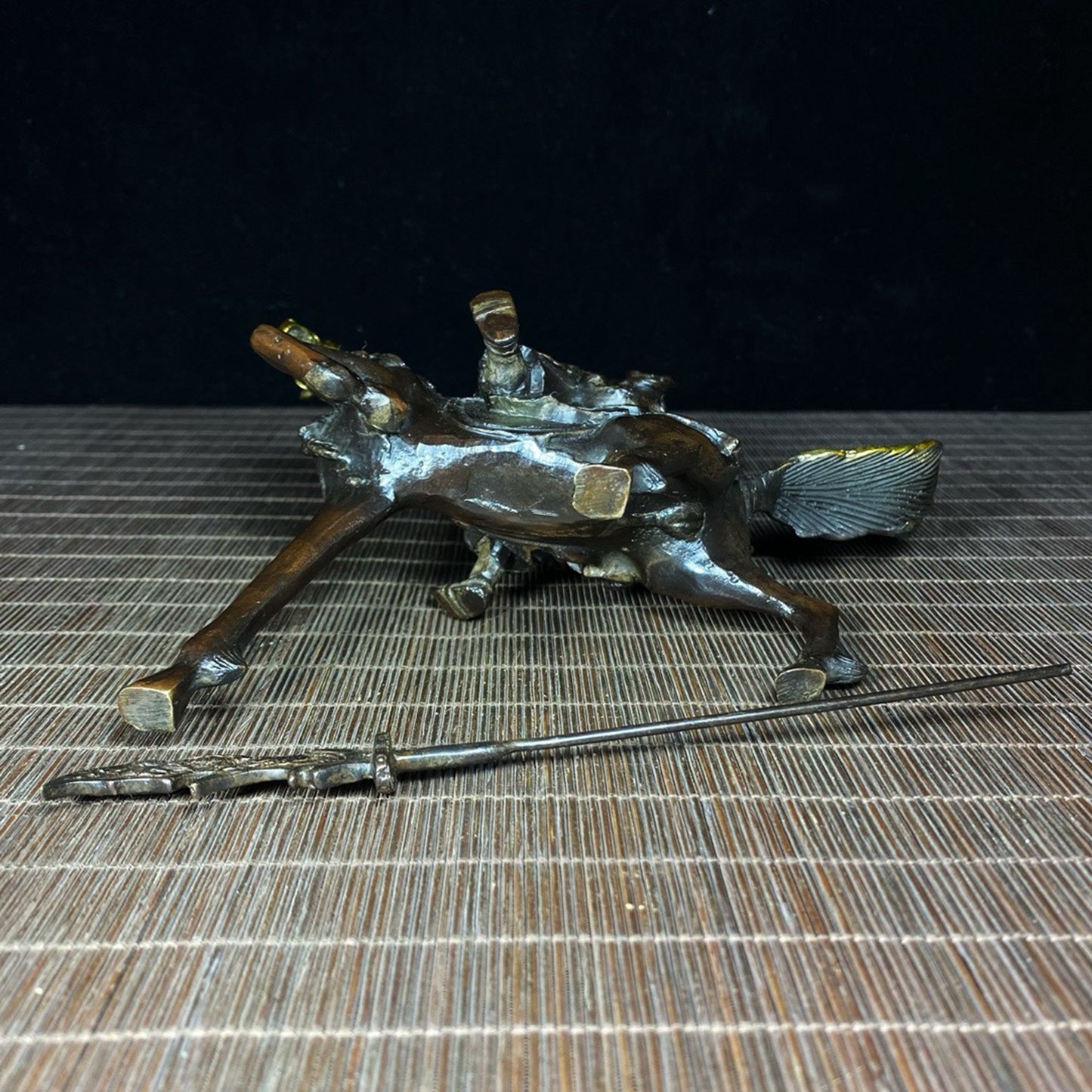 Pure copper gilded warhorse Guan Gong
