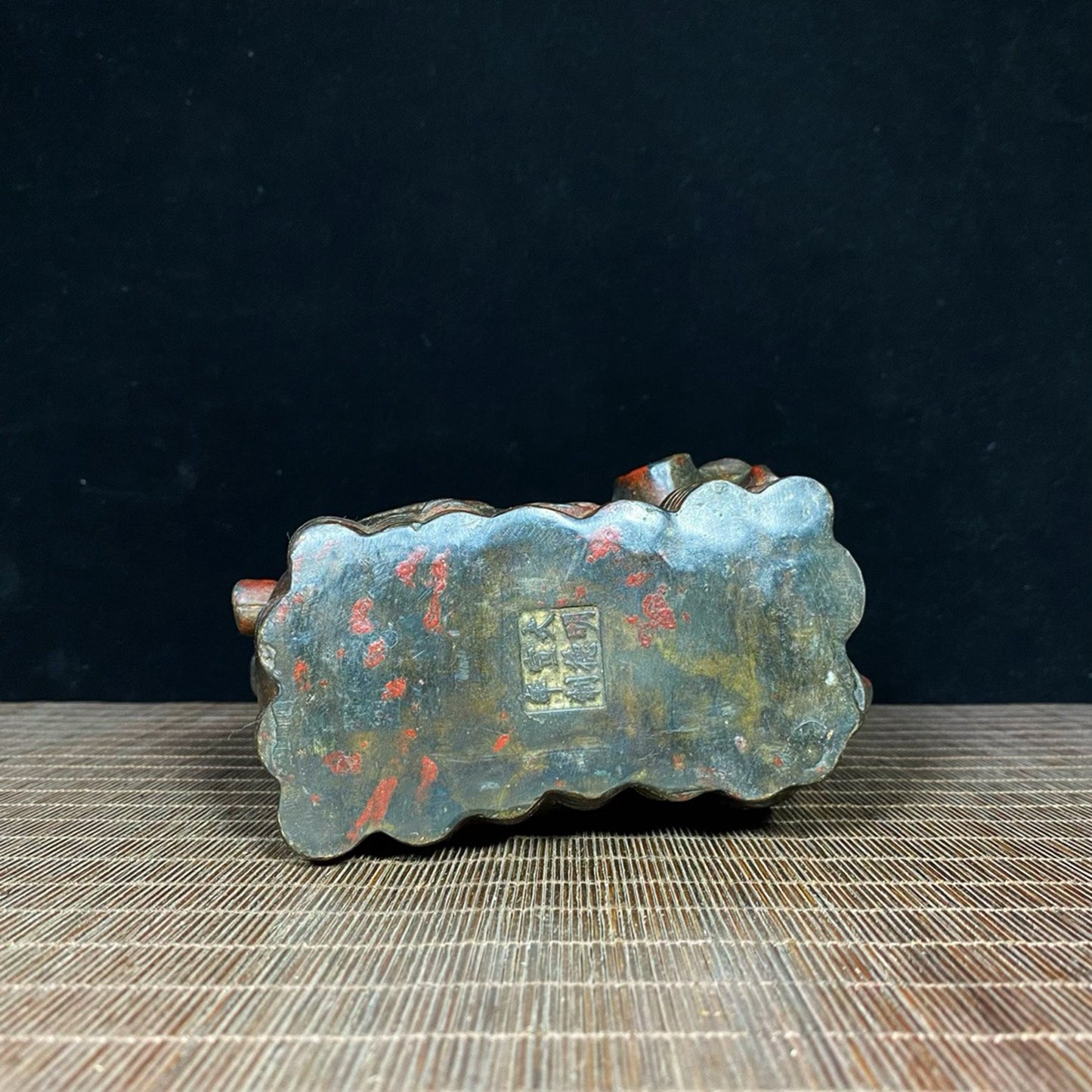 Old copper tire mud gold qilin
