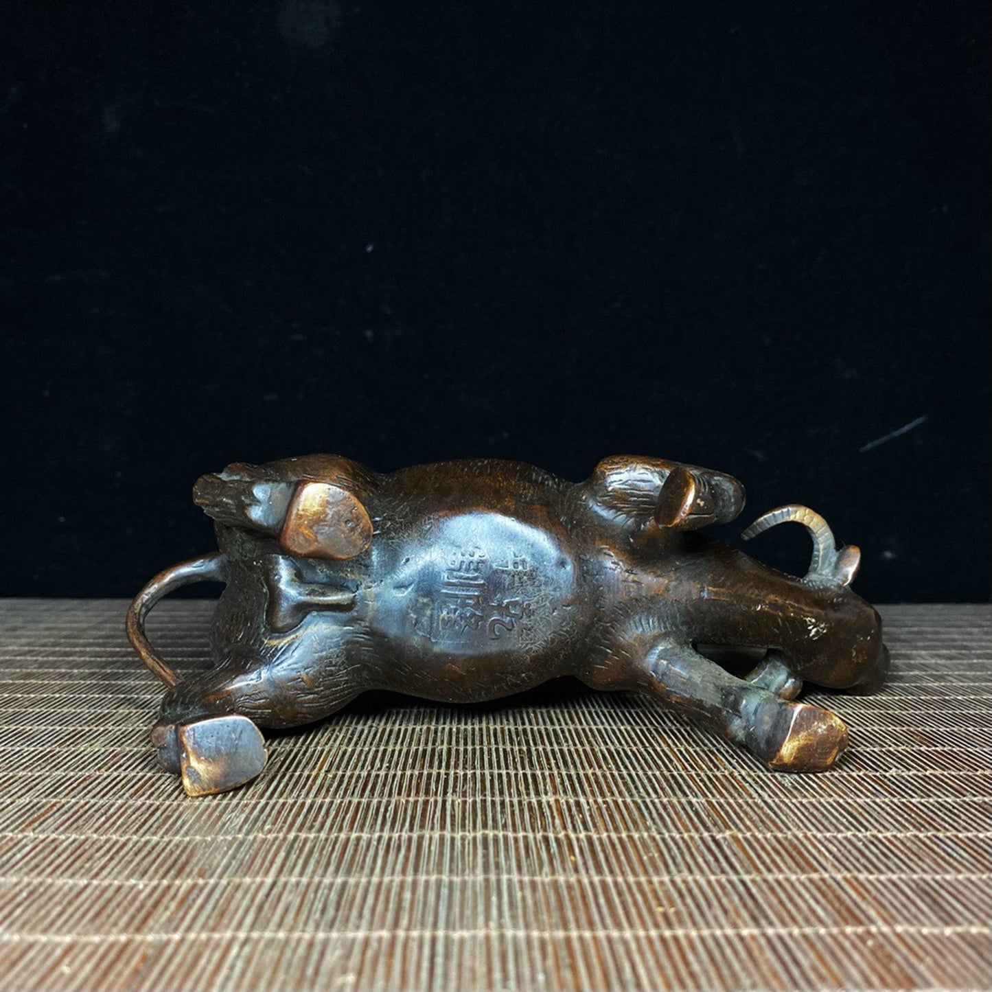 Pure copper gilded water buffalo