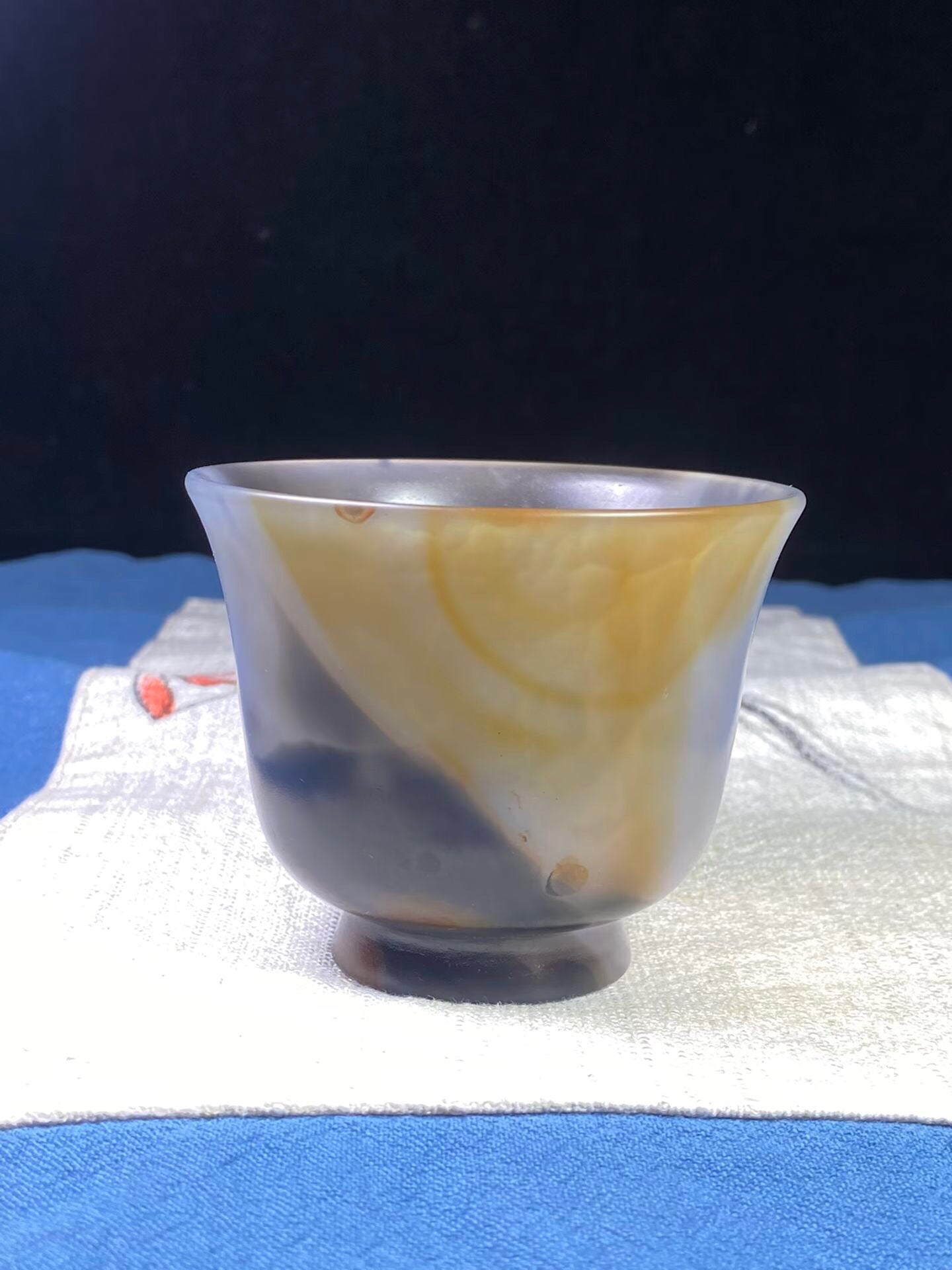 Chinese antique agate carved cup