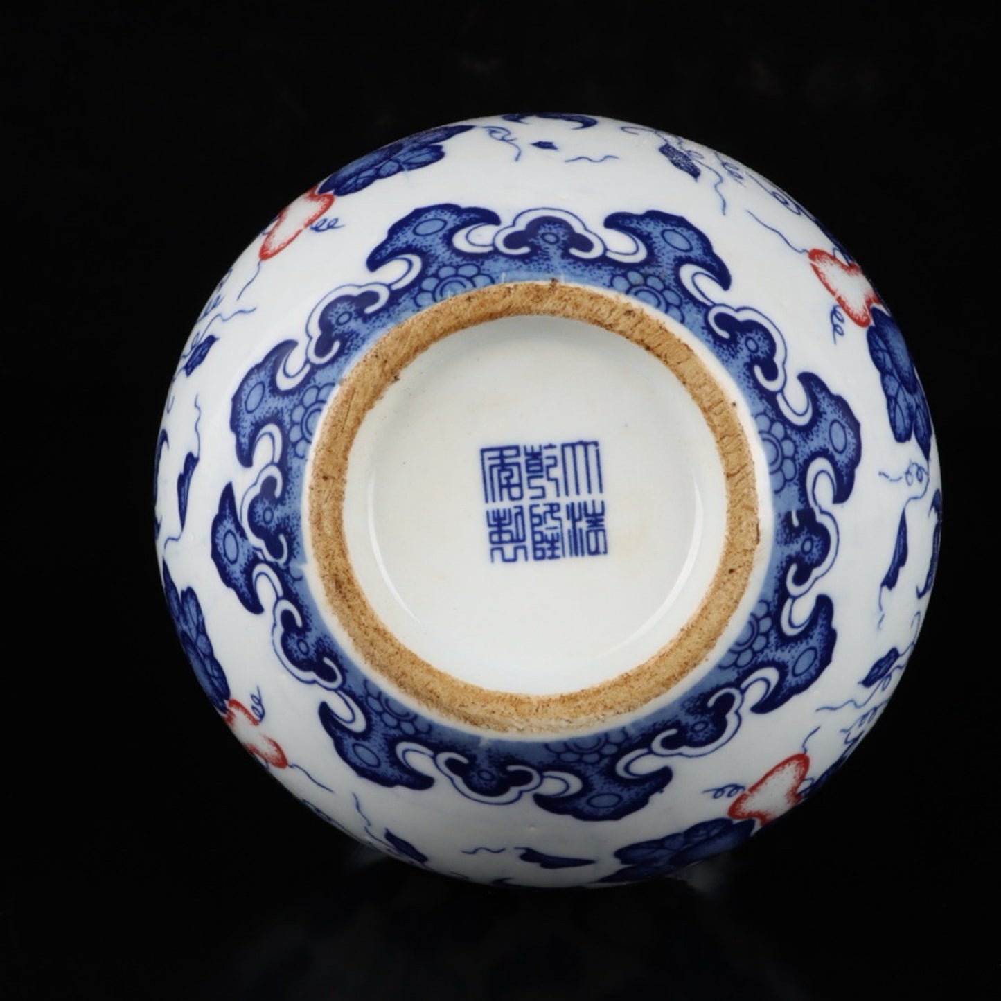 Ceramic blue and white glazed gourd vase