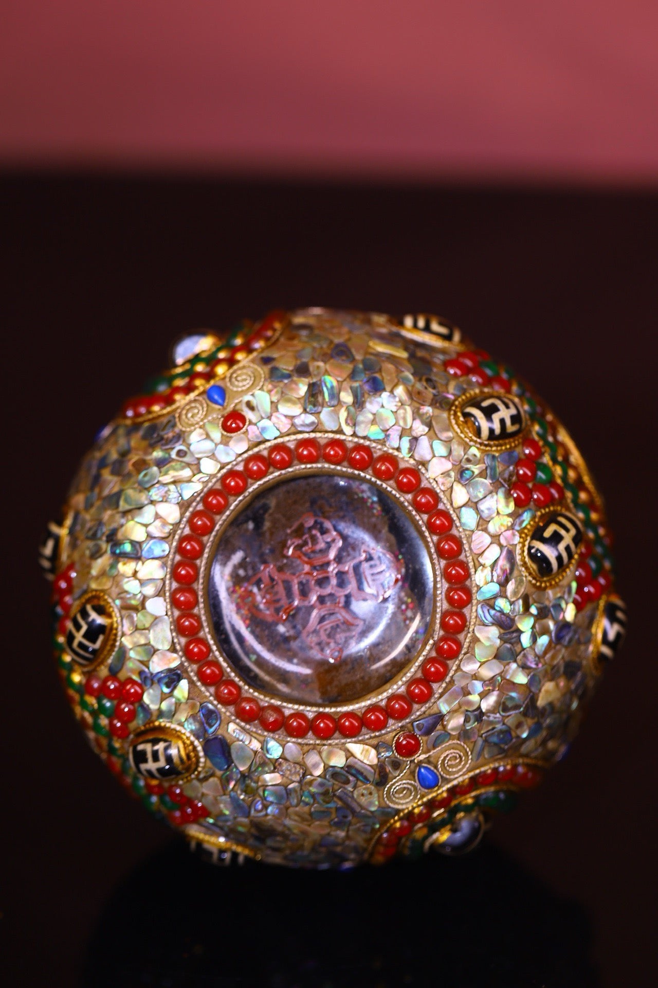 Crystal carving, inlaid with celestial beads, gemstone pagoda