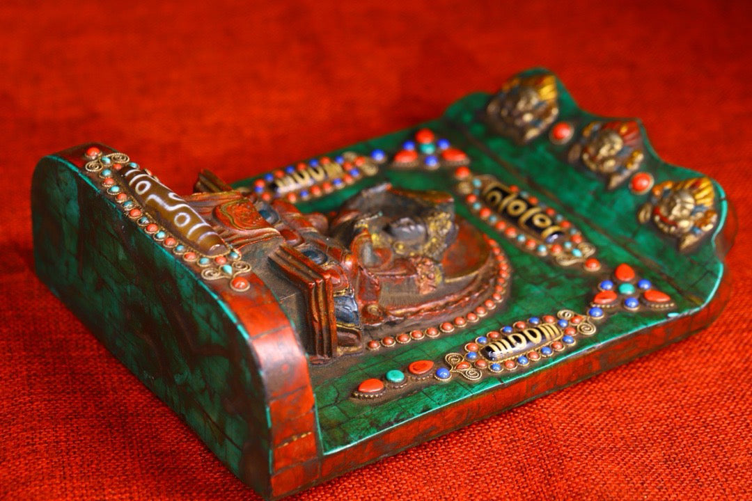Handmade filigree inlaid gemstones, heavenly pearl Buddha niches