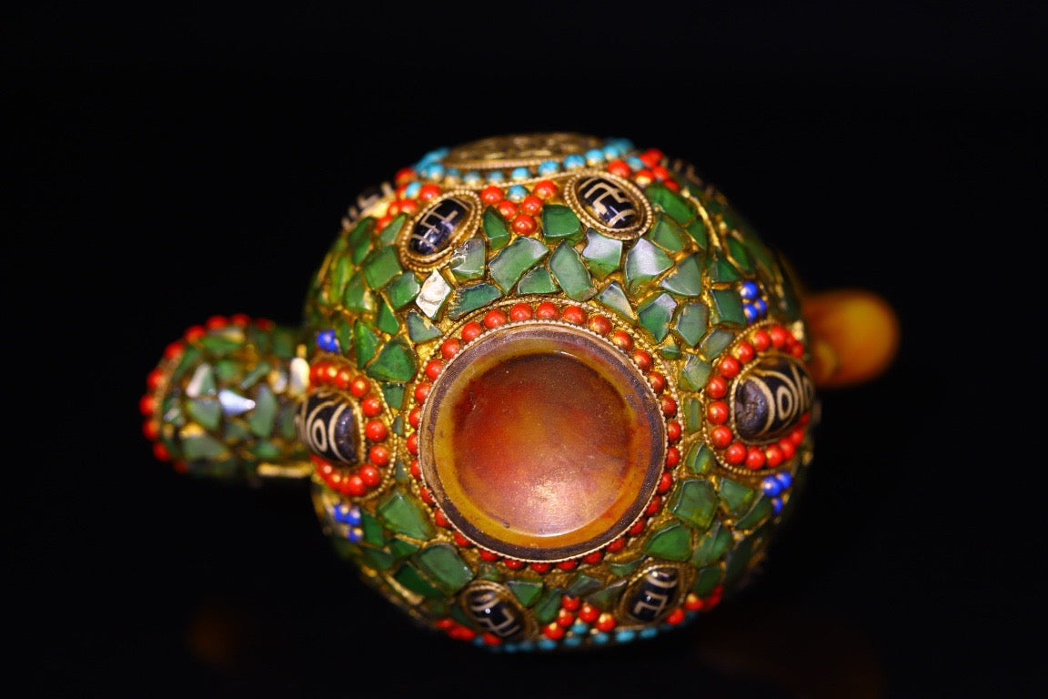 Handmade with flowing honey wax, inlaid with gemstones, the Heavenly Bead Butter Pot