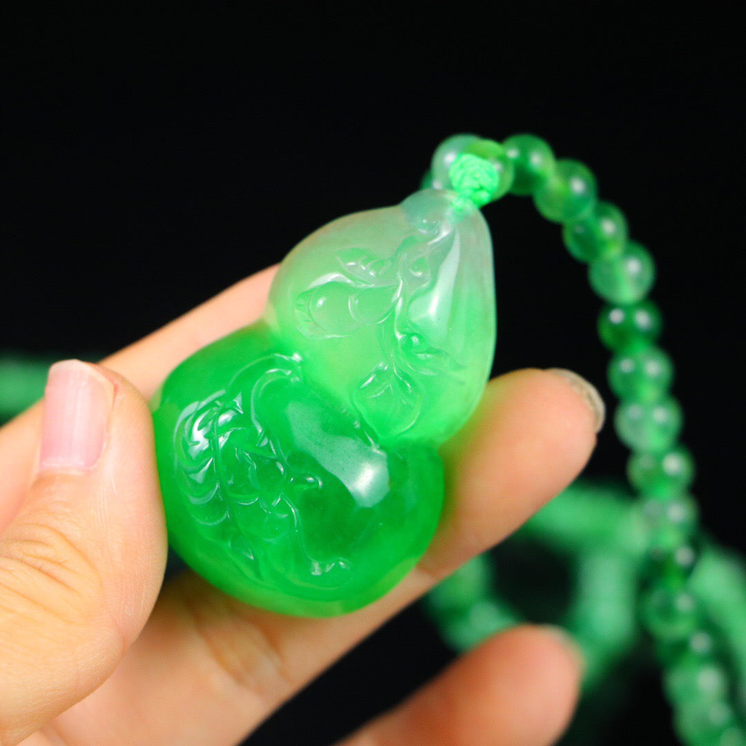 Chinese Antique Perfect High Ice Precision Carving [Gourd Brand]
