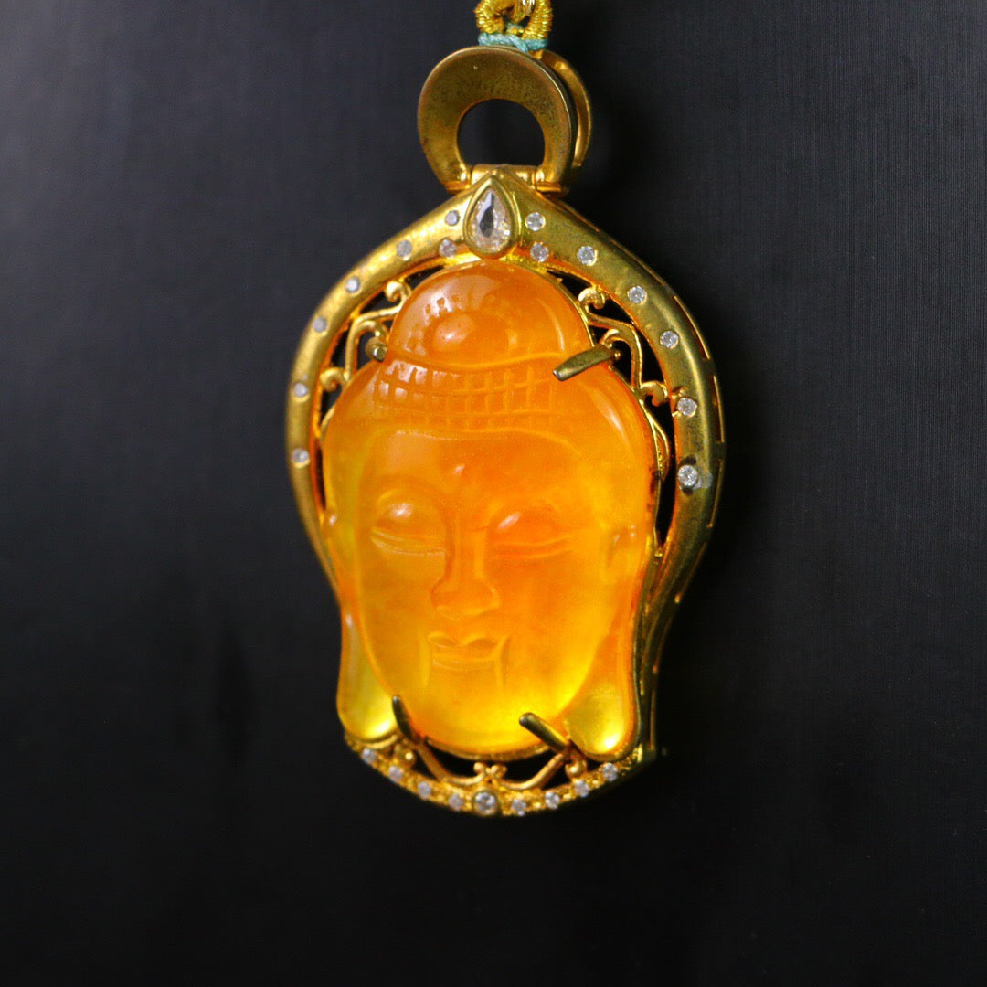 Chinese Antique Perfect High Ice Precision Carving 【 Guanyin Brand 】