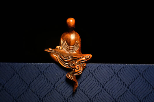 Collection of Chinese antiques pure hand-carved old collection of fine boxwood enlightenment.