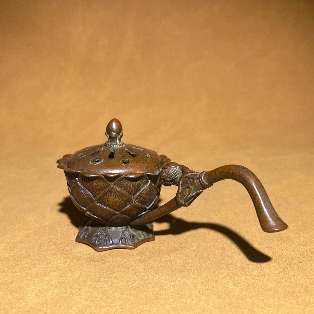 Chinese antique pure copper lotus tea pet fragrance decoration