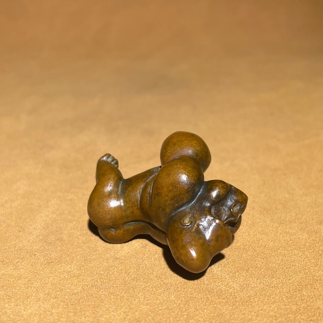 Chinese antique pure copper gorilla tea pet ornament