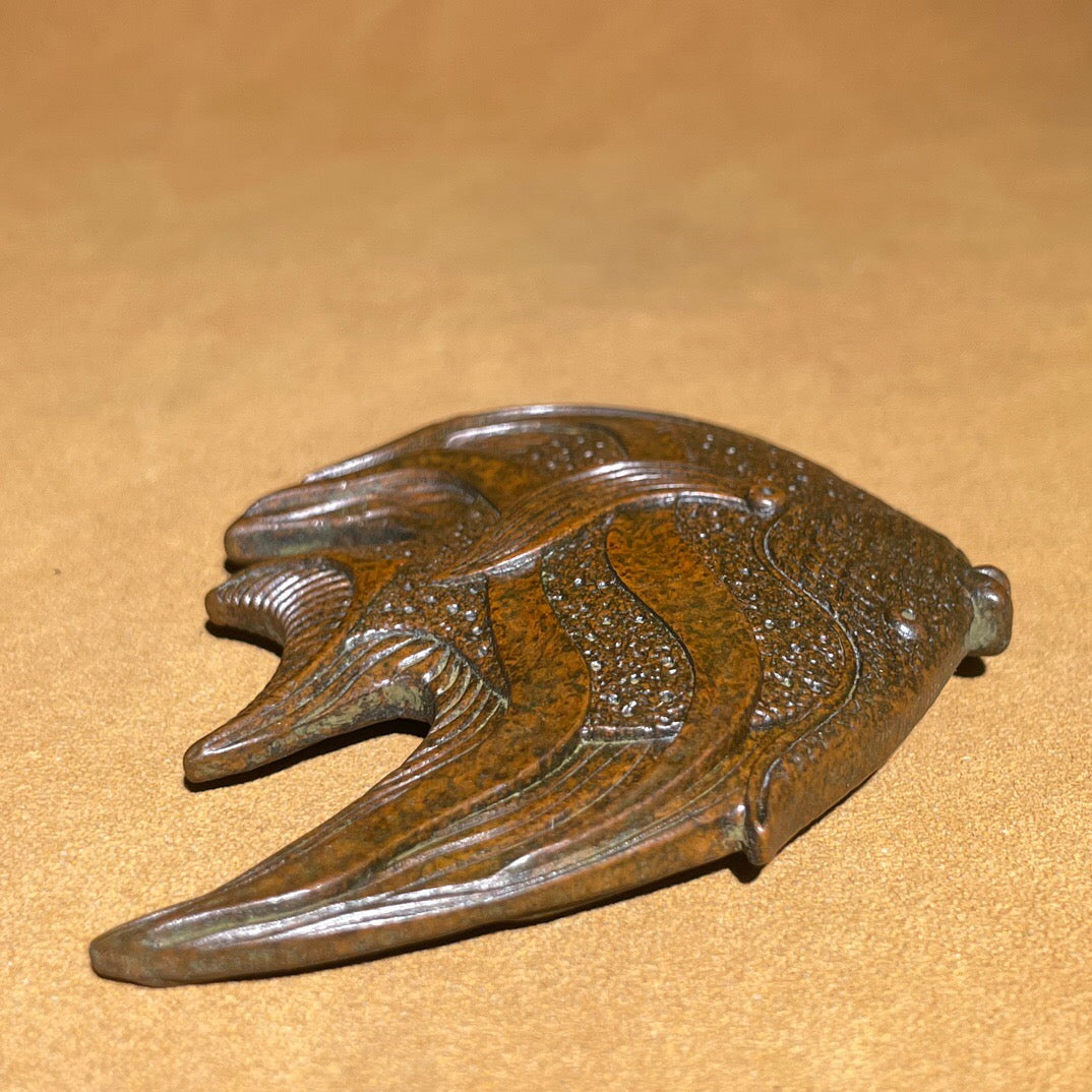 Chinese antique pure copper flounder tea pet fragrant decoration