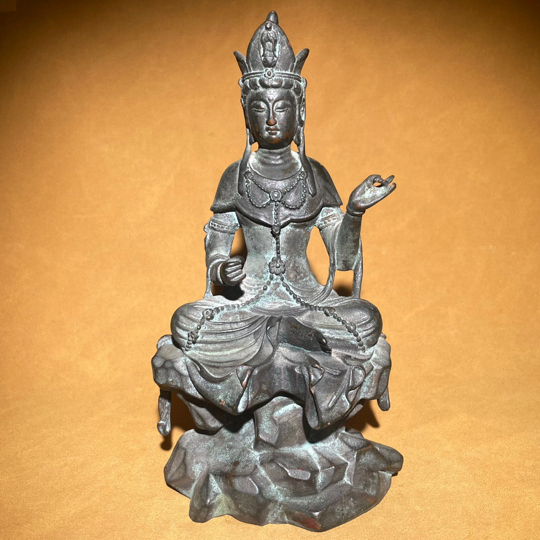 Chinese antique pure copper Guanyin