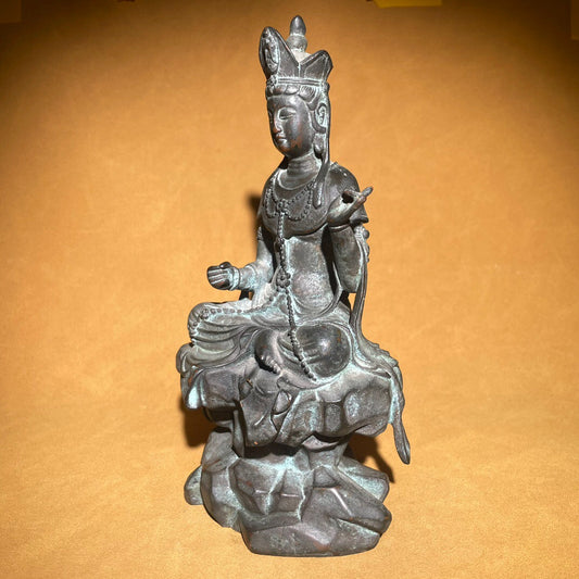 Chinese antique pure copper Guanyin