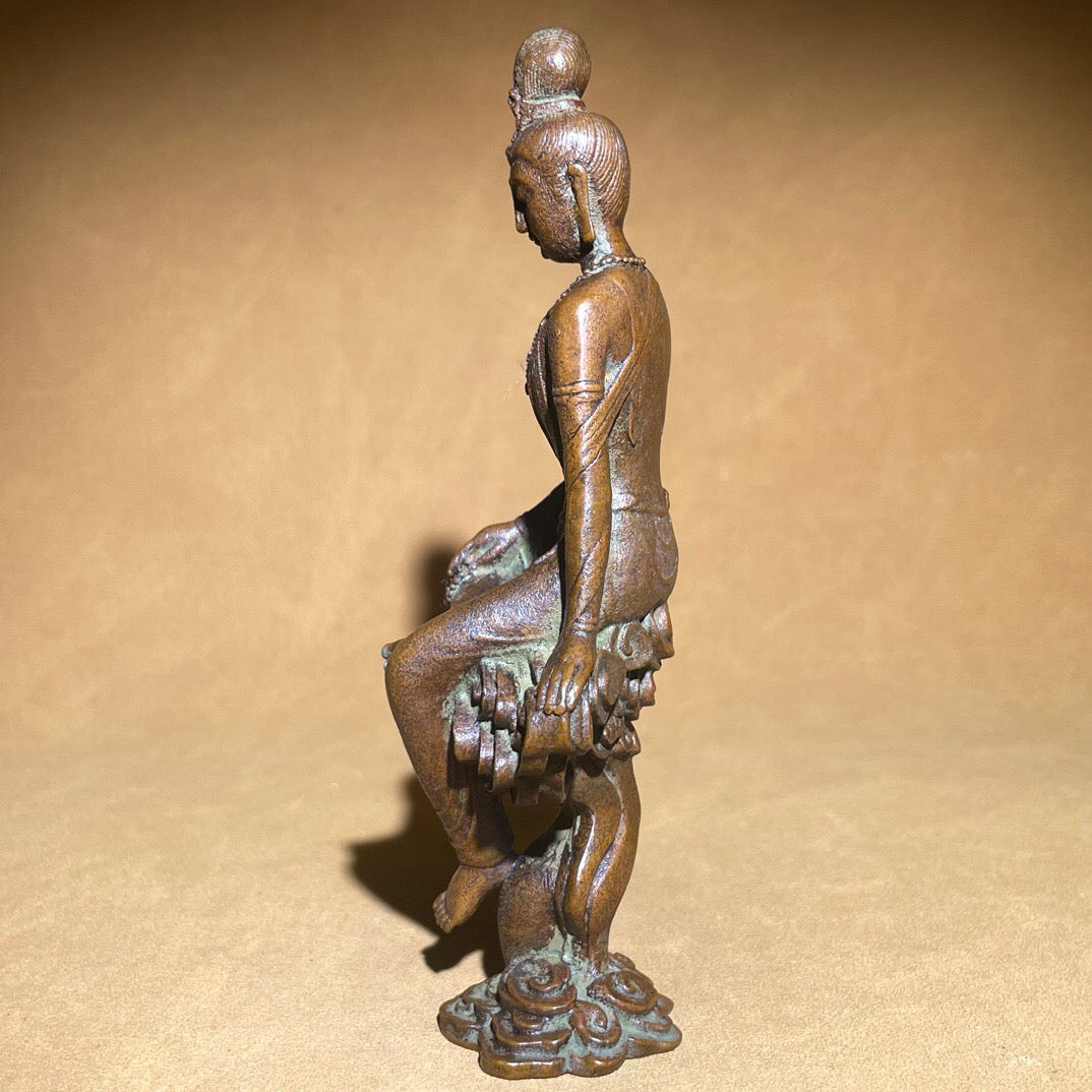 Chinese antique pure copper auspicious cloud Guanyin statue