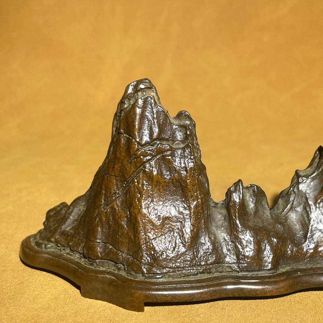 Chinese antique pure copper rain palace rockery pen holder tea pet ornament