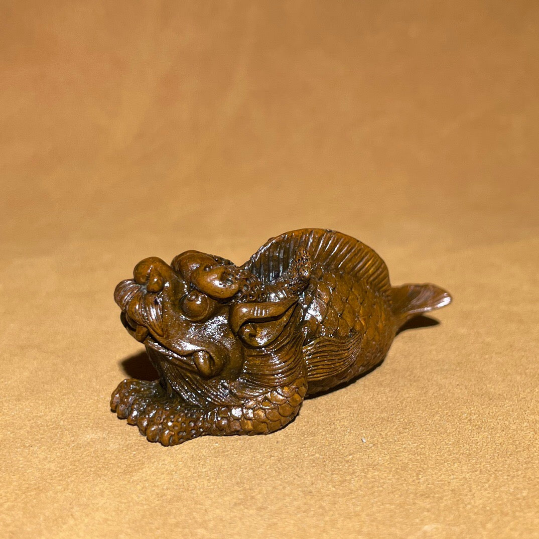 Chinese antique pure copper dragon fish tea pet ornament