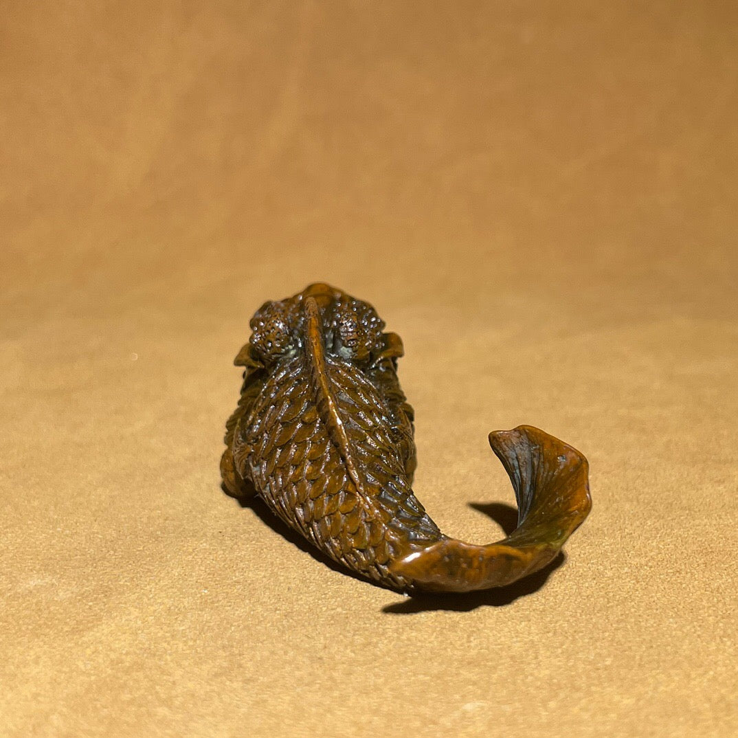 Chinese antique pure copper dragon fish tea pet ornament