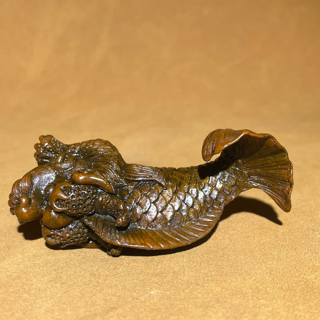 Chinese antique pure copper dragon fish tea pet ornament