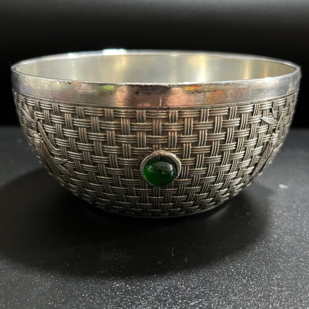 Chinese antiques rise steadily, gemstone bowls