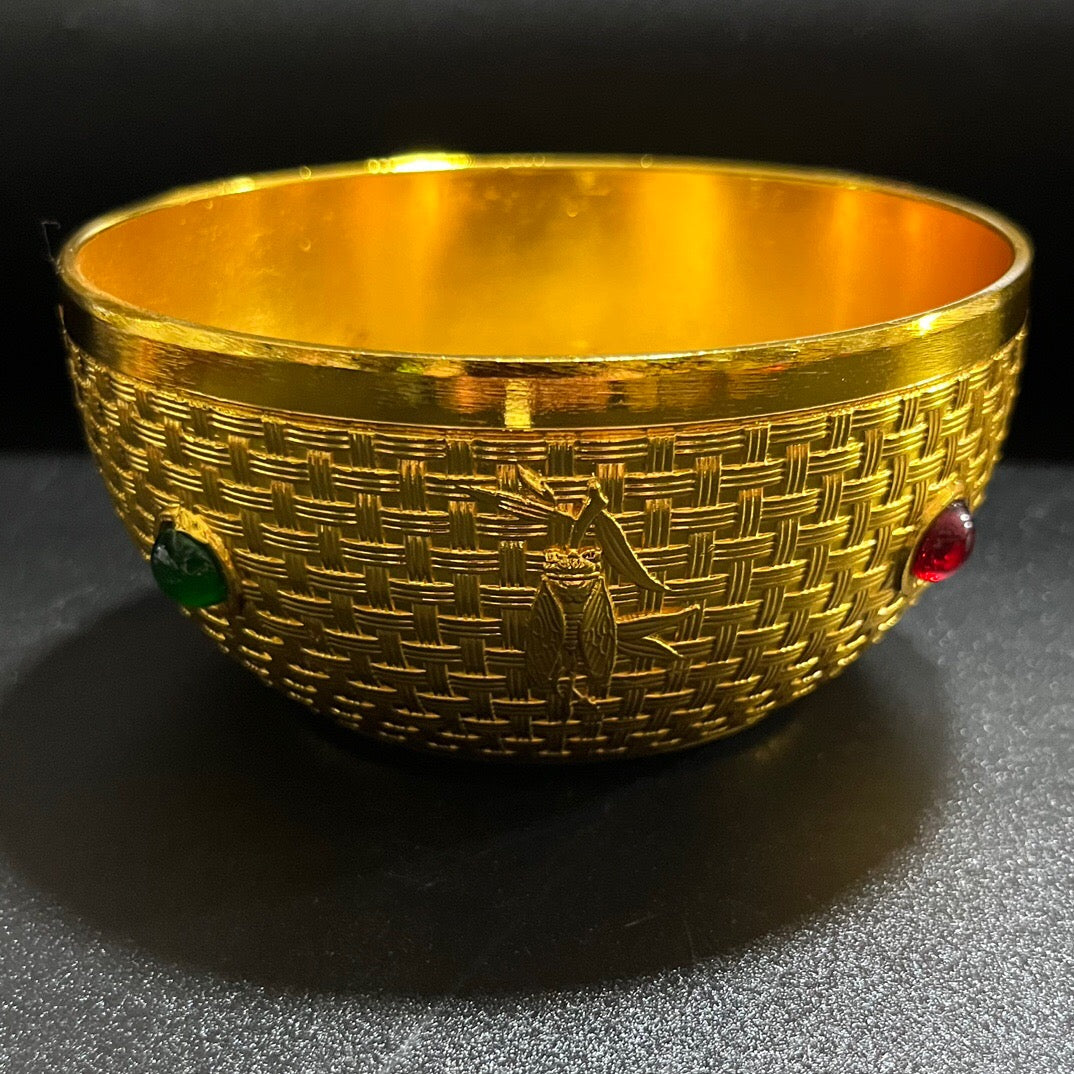 Chinese antiques rise steadily, gemstone bowls