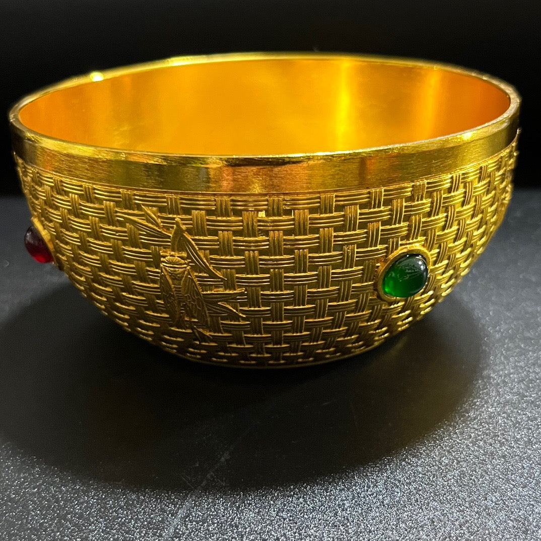 Chinese antiques rise steadily, gemstone bowls